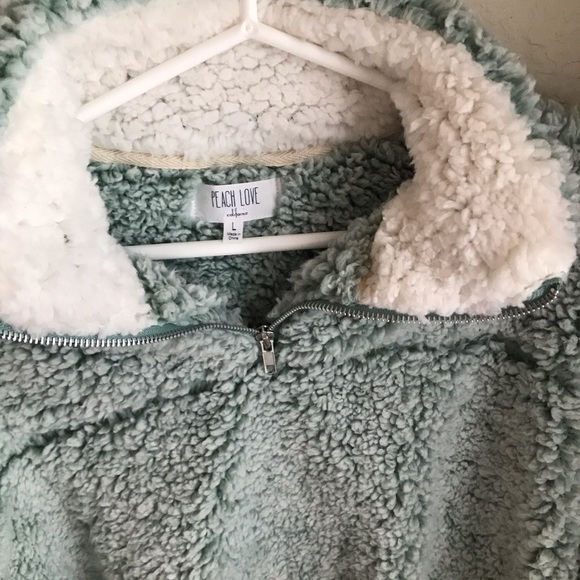 Mint Green Pullover Sherpa - Picture 2 of 6